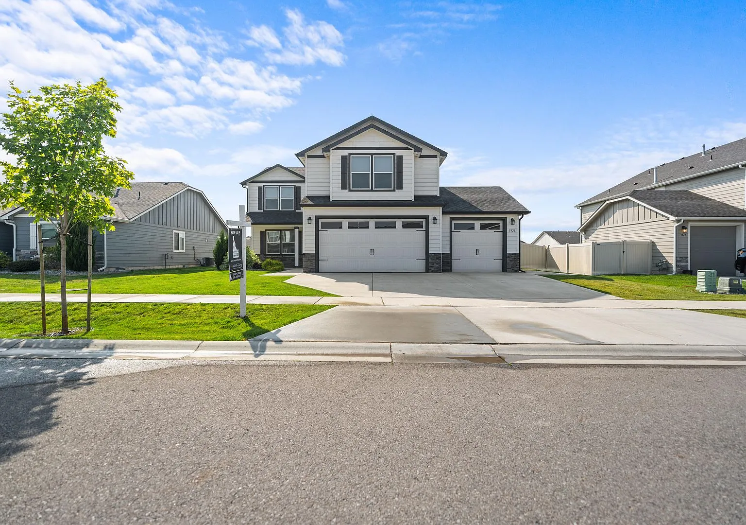 4 Bedrooms | 3 Bathrooms | Bonus Room | 3-Car Garage | Landscaping Included — Photo 1