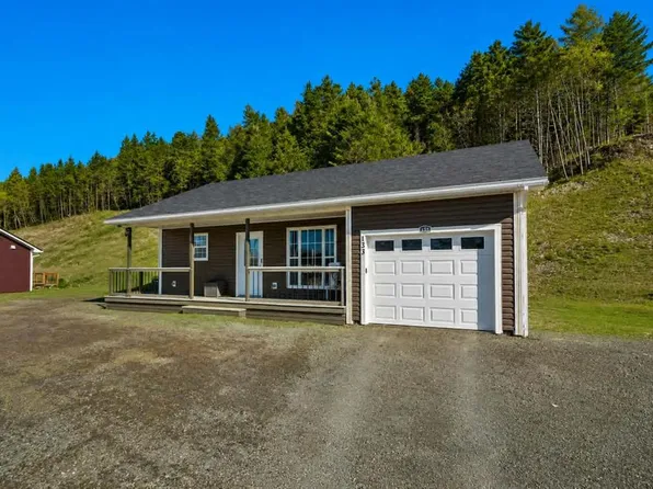 133 Station Road, Avondale, NL A0A1B0