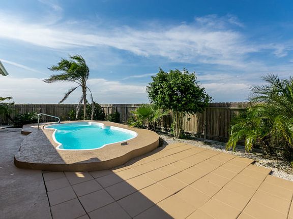 2nd image of 14202 Allamanda Dr