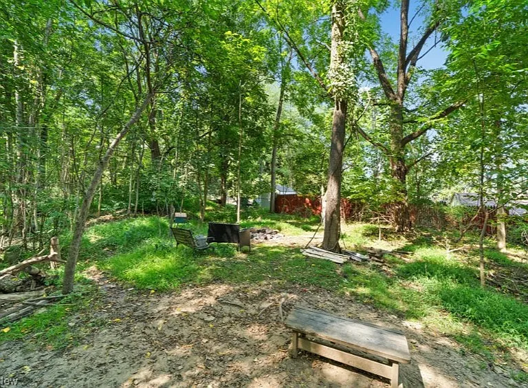 399 N Thomas Rd #B — Photo 9