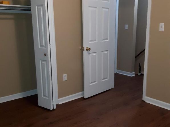 308 Madison Dr #3