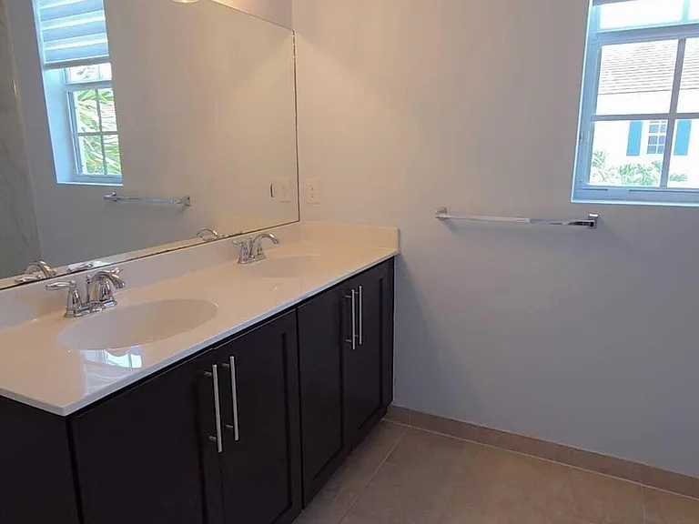 243 SW 7th Ct #243 — Photo 23