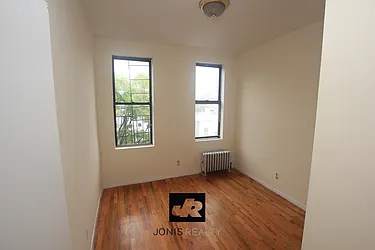 Rented by Jonis Realty