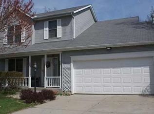 53668 Woodvale Dr, Elkhart, IN 46514