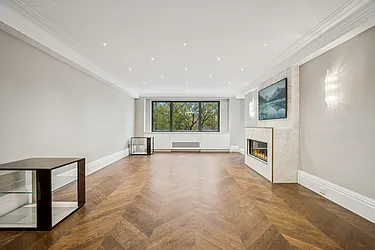 923 Fifth Avenue #4A image 1 of 11