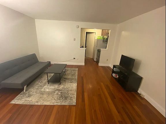 Living/dining room