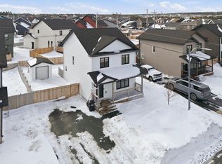 113 Diamond Marsh Dr, St. John's, NL A1H0N2