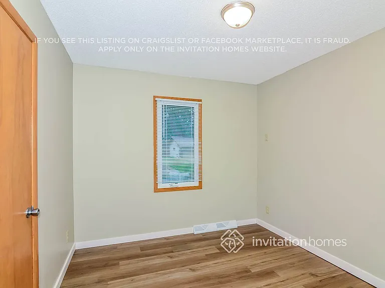 5900 Aquila Ave N — Photo 13