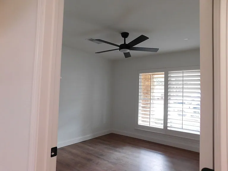 4502 Parkhurst Dr — Photo 14