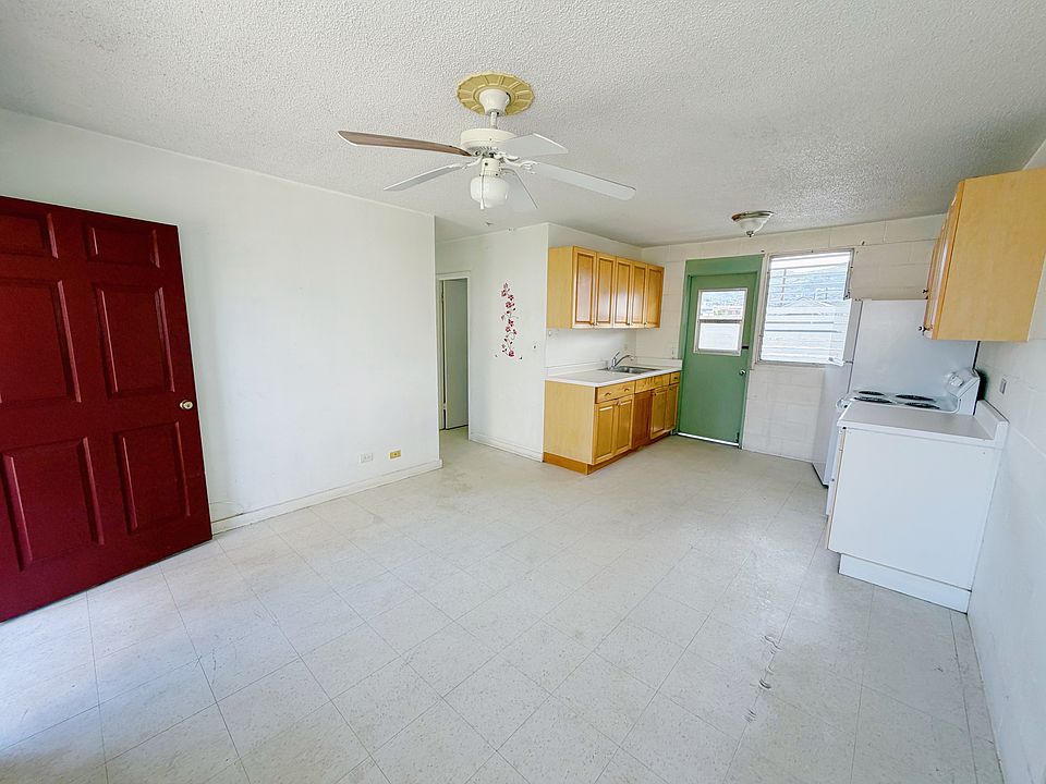 1st image of 2106 Fern St APT 301