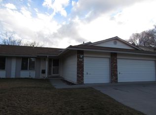 1871 Harvest Dr, Sparks, NV 89434