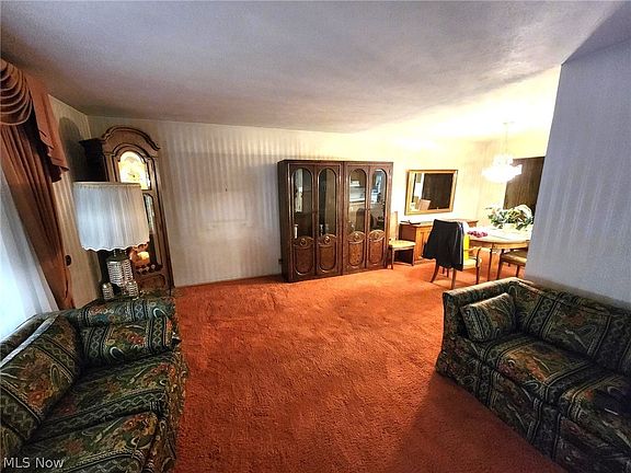 3rd image of 4413 Green Rd