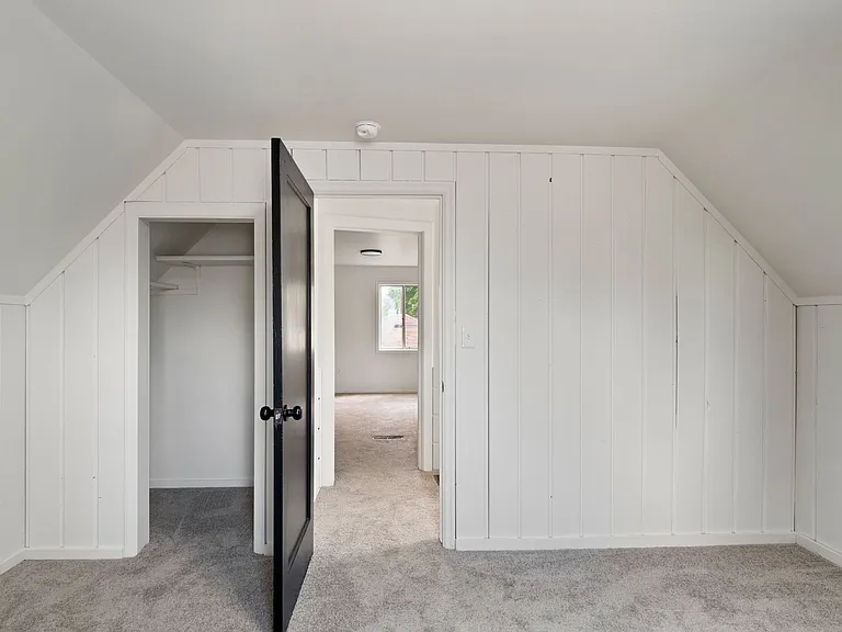 2521 W Sanson Ave — Photo 23