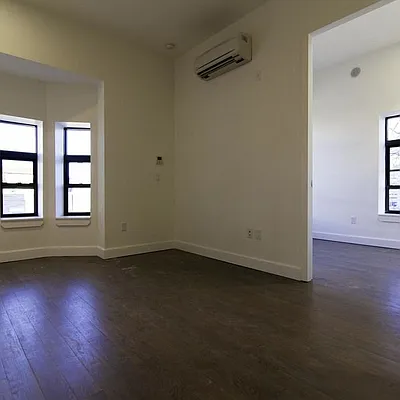 Rented by Nooklyn NYC LLC | media 25