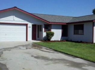 1581 N University Ave, Hanford, CA 93230
