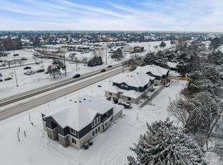 1521 S Clear Creek Dr, Boise, ID 83709