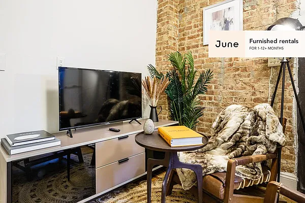 Rented by June | media 8