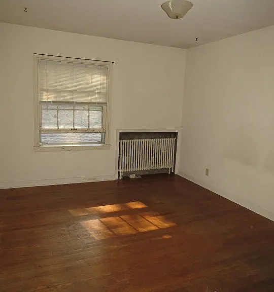 1406 Drake St — Photo 5