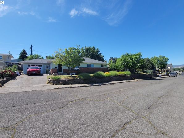 330 W 21st St, The Dalles, OR 97058