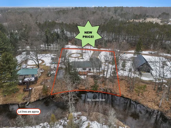 161 E Sauble Dr, Free Soil, MI 49411