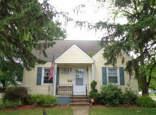 1433 W 7th St, South Plainfield, NJ 07080