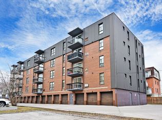 895 Kennedy Rd #505-E04, Toronto, ON M1K 2E9