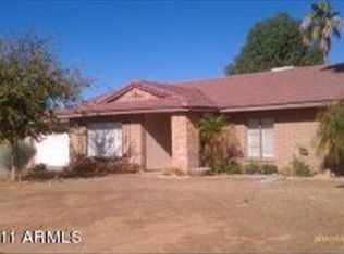 5716 W Laurie Ln, Glendale, AZ 85302