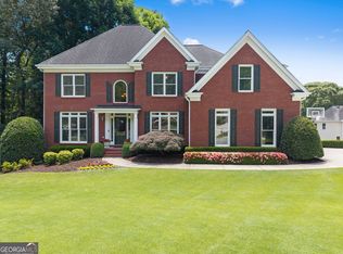 1332 Napier Close, Lawrenceville, GA 30044