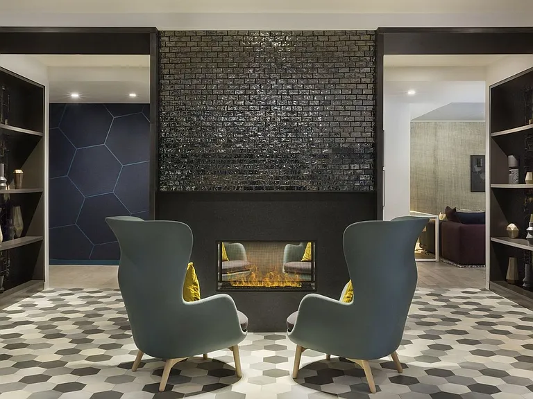 Building's Lounge