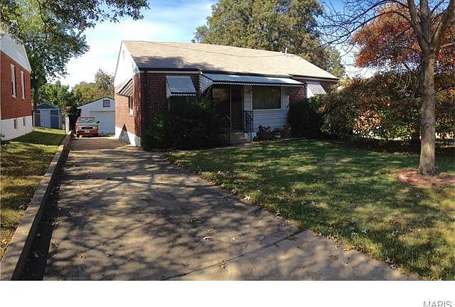 1st image of 9811 Chesterton Dr