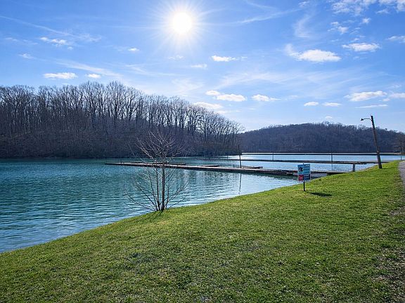 5th image of 10155 Shaw Rd