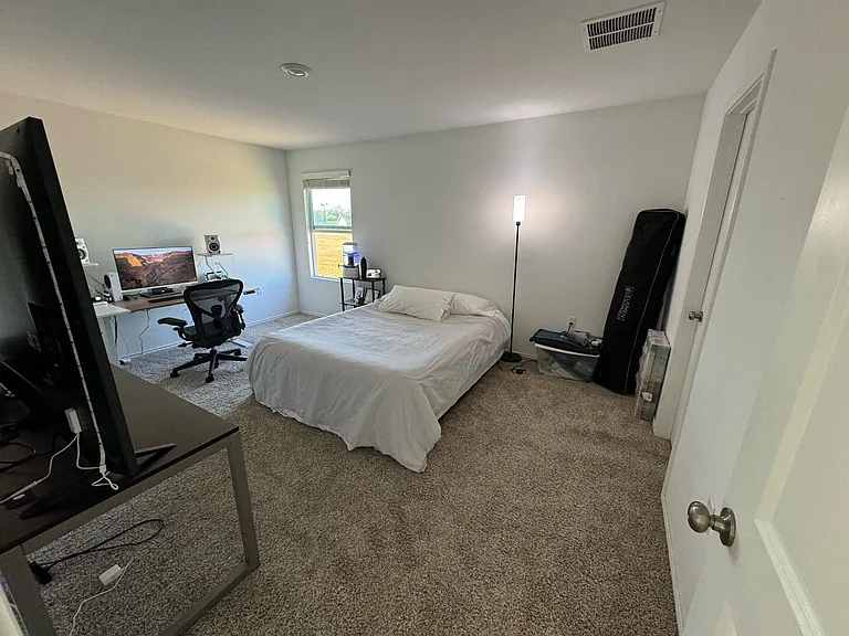 14200 Sandrock Bnd — Photo 3