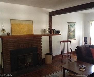 3rd image of 11516 Washington St