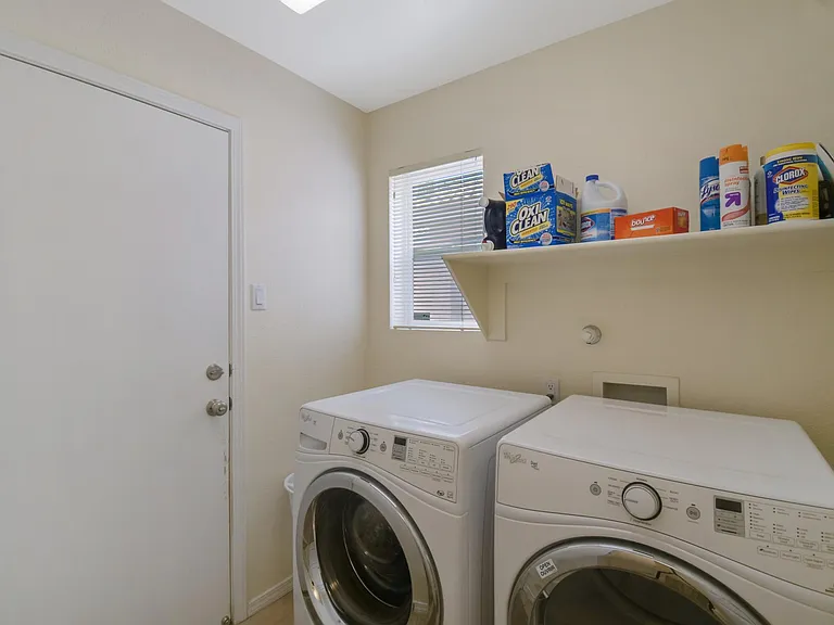 8627 Eagle Creek Dr NE — Photo 13