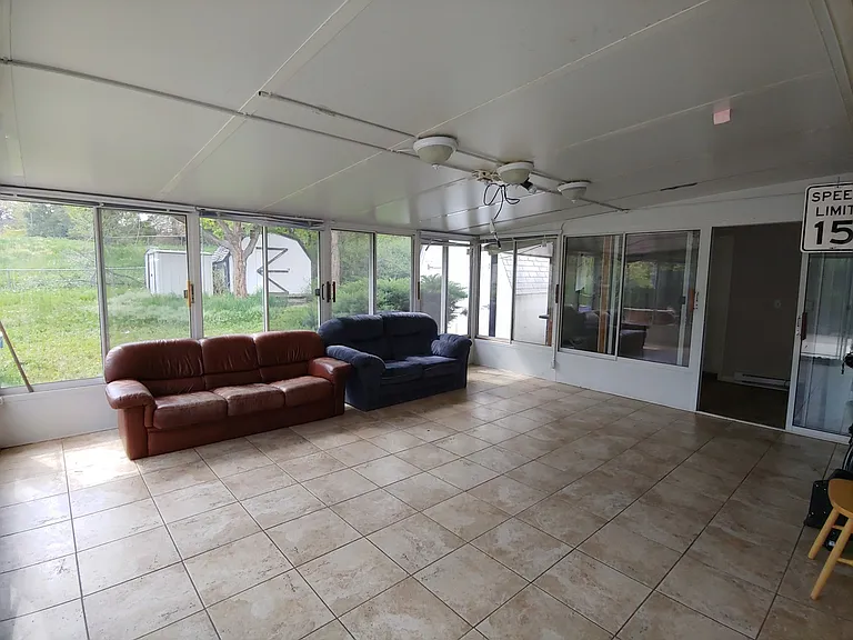 715 Gilpin Dr — Photo 4