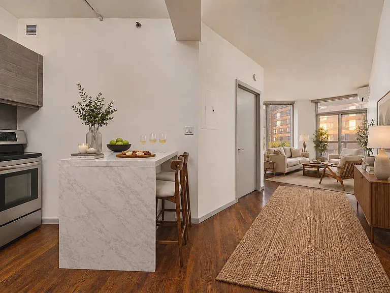 40 N 4th St #2B — Photo 3