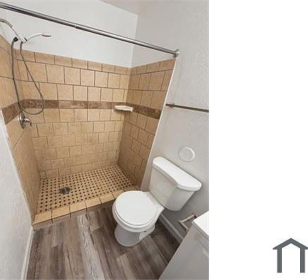 5th image of 2424 N 17th St APT 3