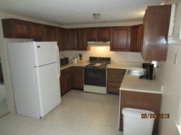 5th image of 12 Oakwood Cir APT 1