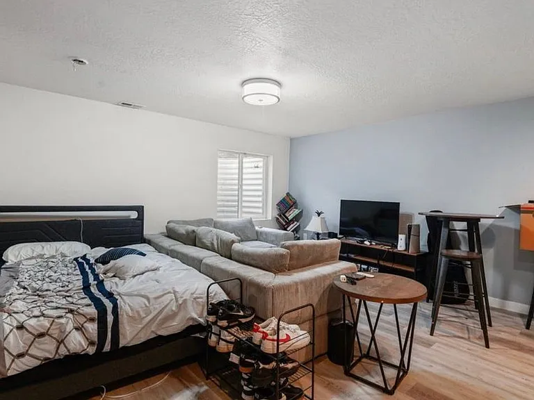 448 S Pegasus Way — Photo 10