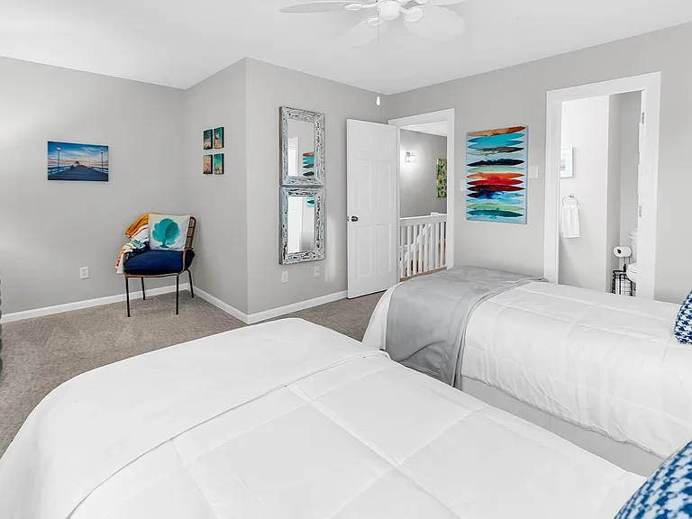 4000 Fairway Lakes Dr — Photo 26