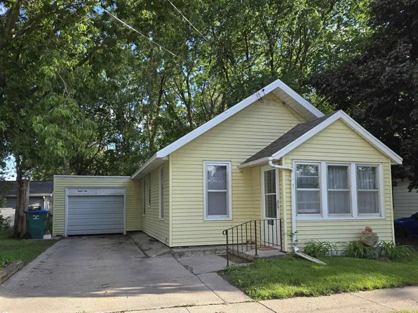 810 Merritt St, Webster City, IA 50595