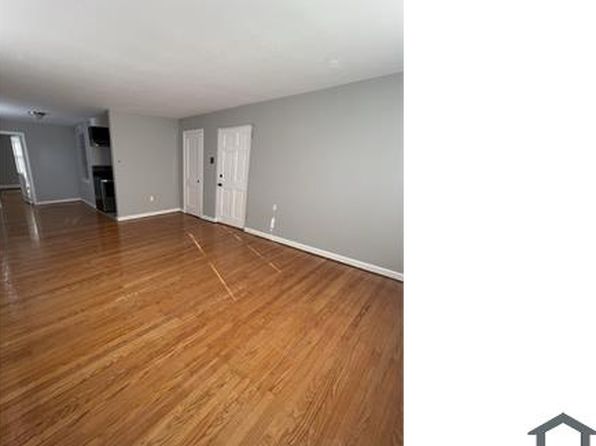 2909 Garrett Rd