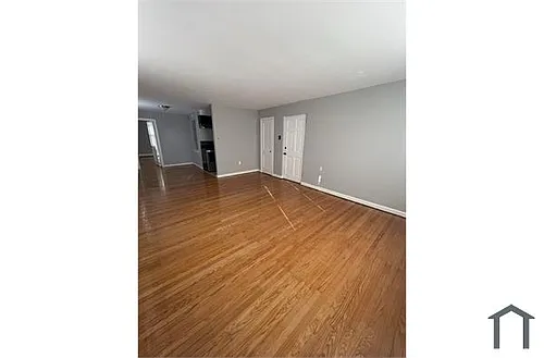 2909 Garrett Rd Photo 1