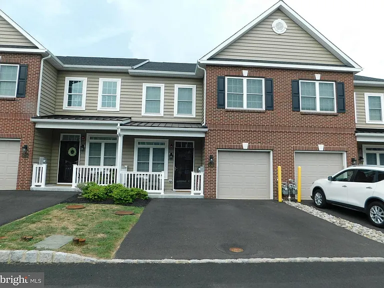 16740 River Vw — Photo 27