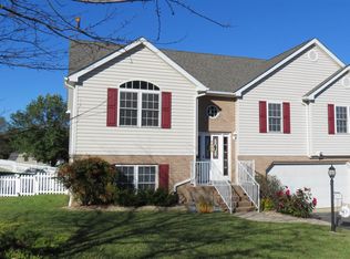 134 Bowmans Run Dr, Stuarts Draft, VA 24477