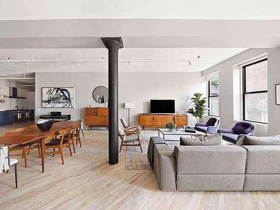 3rd image of 141 Wooster St APT 6C
