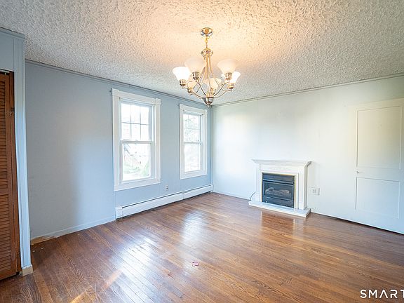 4th image of 19 North Street