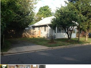 209 S Edgewood St, Arlington, VA 22204