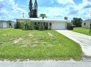 229 Raymond Ave, Frostproof, FL 33843