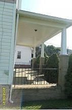 5th image of 15 Bromley Ave